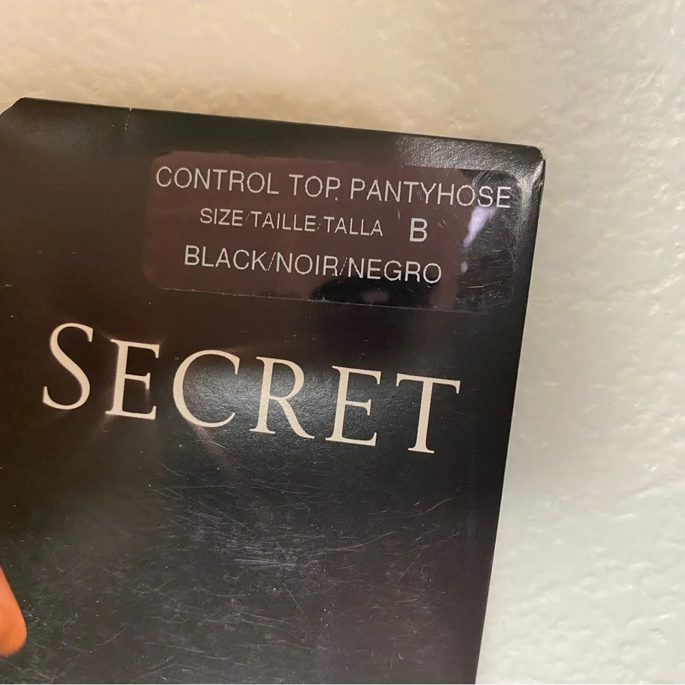 NWT Victoria's Secret Black Control Top Pantyhose Size Small (B)